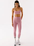 Różowe legginsy sportowe z wysokim stanem JOYINME - outfit z różowym crop topem sportowym